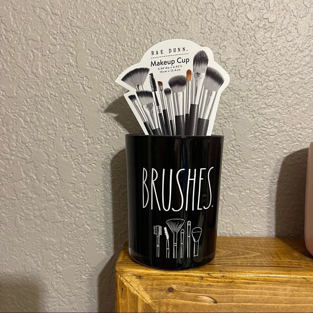 New Rae Dunn makeup cup
